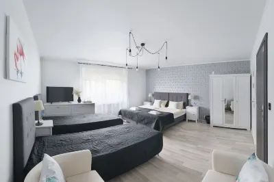 7th Room Guest House Hotels near Oświęcim
