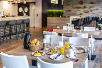 Hotel Athletik Kiel - breakfast