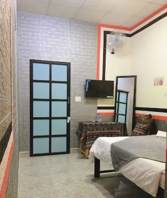 Hani House Hotels in Phu Dong