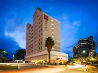 Ibis São José Các khách sạn ở São José