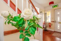 Harris Guest Accommodation Hotels in Littlemore