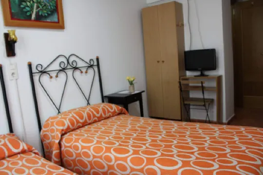 塞古拉膳食公寓