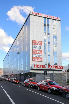 Hotel Express Rodoviária Hotell i Floresta