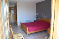 La Ferme de l'Hom Hotels in Saint-Julien-d'Arpaon