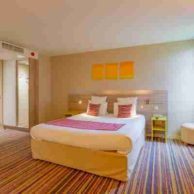 Hôtel Kyriad Lyon Est Saint-Bonnet de Mûre Rooms