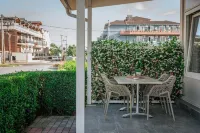 Elizabeth Queen Luxury Rooms Hotels in Methoni