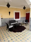 Riad El Borj - Bãi đậu xe