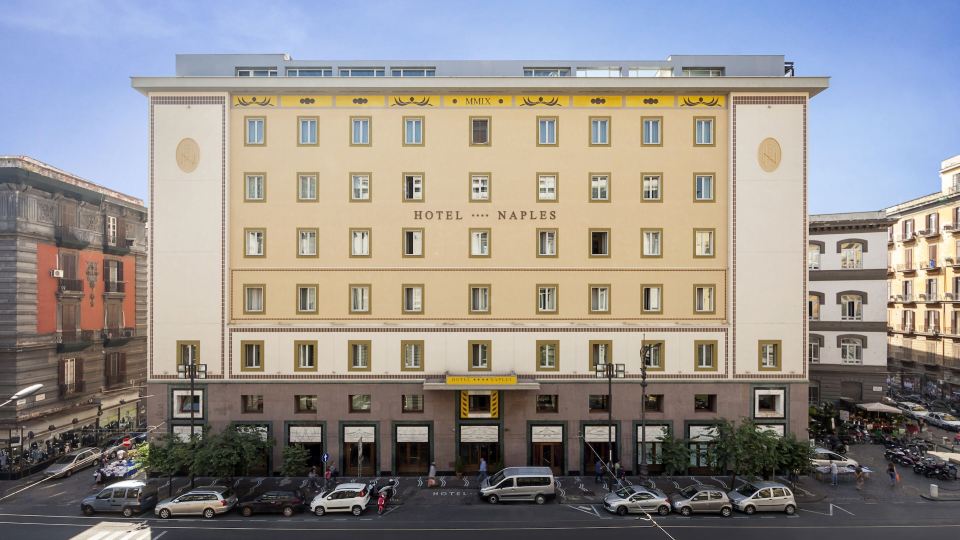 Hotel Naples