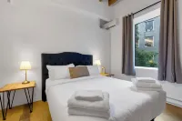The Little Prince Rooms - Old Montreal