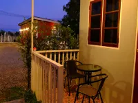 Kaikatak Resort Hotels near Wat Saranat Thammaram