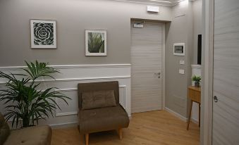 Mom Apartment Rooms&Suites