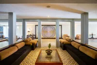 Earl's Reef Hotels in Moragalla