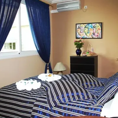 فندق أمباسي Hotels near تاناغرا مول مجمع تجاري