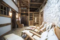 Post Alpina - Family Mountain Chalets - Spa