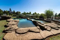 Gooderson Monks Cowl Golf Resort - Uima-altaat