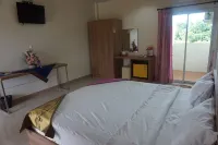 Bumnsaya Place Hotels in Nang Rong District