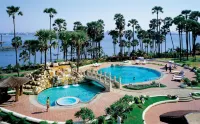Taj Lands End - Beach