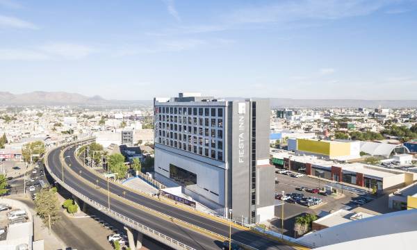 Fiesta Inn Aguascalientes Patio