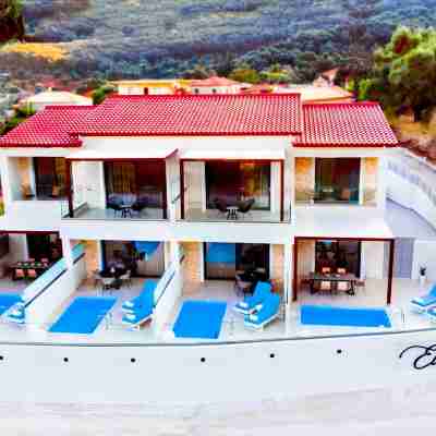Elite Luxury Villas Hotel Exterior