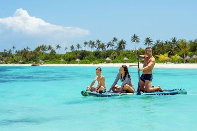 ホテル周辺 アトモスフィア カニフシ モルディブの写真