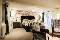 The Close Hotel Hotel dekat Highgrove Gardens