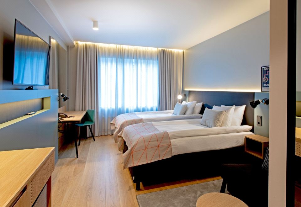 홀리데이 인 헬싱키 - 엑스포