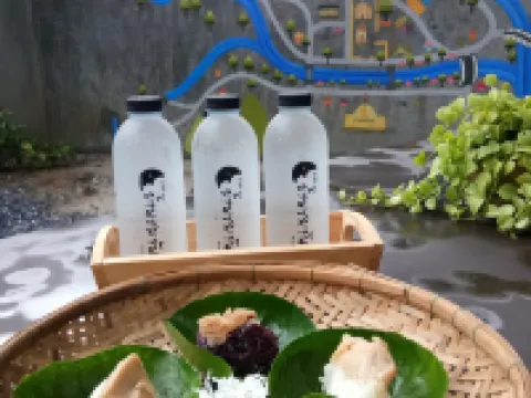 Banchomchan Hotels in Lan Saka