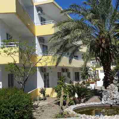 Summer Days Hotel Exterior