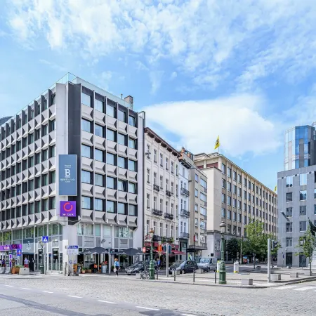 B-Aparthotel Regent