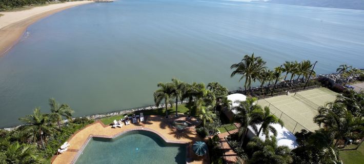 Mariners North Holiday Apartments Hotels in Townsville