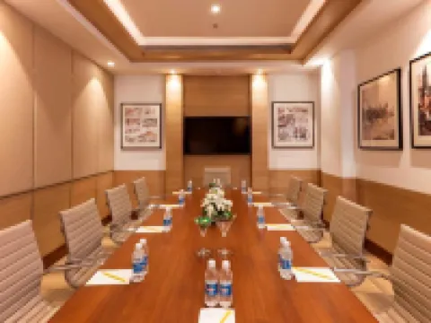 Lemon Tree Hotel Lucknow Hotels in Lucknow