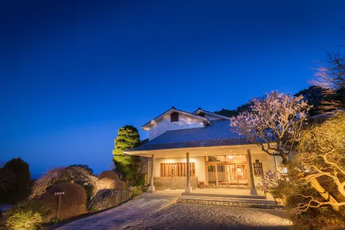 Isaribi Hotels in Kamo District