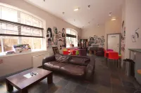 Albatross Hostel Hotels in Newcastle