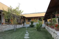 Le Cese فنادق في Province of Foggia