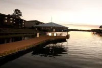 Sunbay Resort Hotels in Lake Hamilton