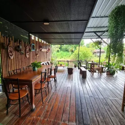 卡納樂之家酒店 鄰近苦地道寺的酒店