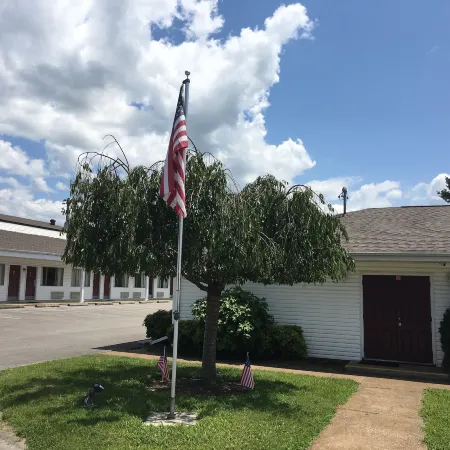 Ambassador Inn