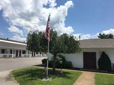 Ambassador Inn Hotels near Beans Creek Winery
