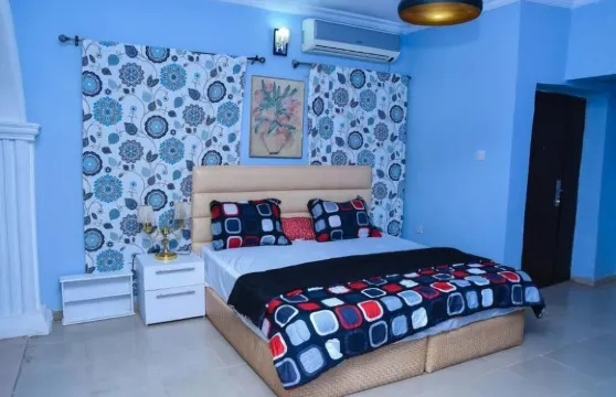 里茲奢華公寓酒店