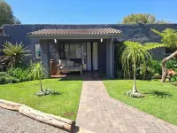 Sunrock Guesthouse Hotels near Johannesburg O R Tambo Airport