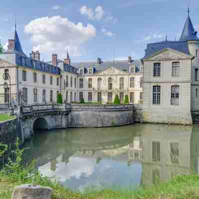 Château d'Ermenonville Hotel Exterior