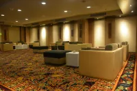 Ramada by Wyndham Bali Sunset Road Kuta - Bar