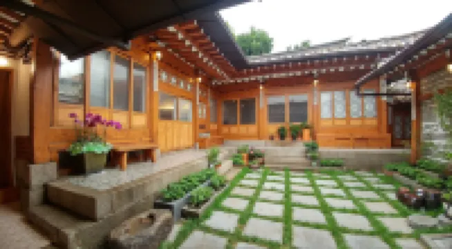 Bukchon Sohyeondang Hanok Stay Hotels in Bukchon Hanok Village