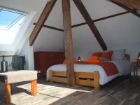 Appledore Factory Hotels in Appledore