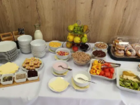 澤萊尼波託克酒店 派克波特斯耐茲庫酒店