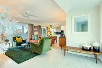 Waterfront Mid-Century Chic #4 Clearwater Beach .