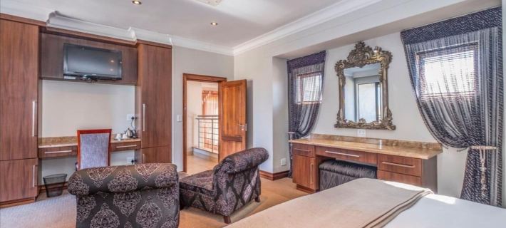 Fairview Manor Hotels in Waterberg District Municipality