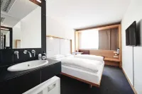 Hotel Daniel Graz - Smart Luxury Near City Centre - balcon