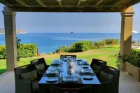 Monambeles Villas - breakfast