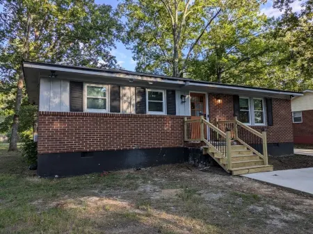 Malone Home Отели в г. Флойд